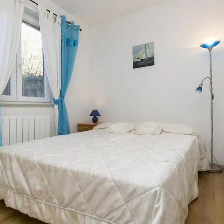 App El,sa * Pićan